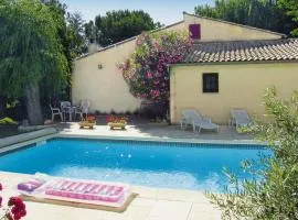 Provençal Holiday Home with Private Pool, Malaucène