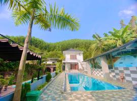 The Hill Villas, hotel para famílias em Phong Nha