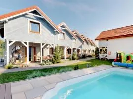 Nice Home In Karwia With Outdoor Swimming Pool, Wifi And Heated Swimming Pool