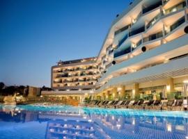 Selene Beach & Spa Hotel - Adult Only - Ultra All Inclusive, five-star hotel in Avsallar