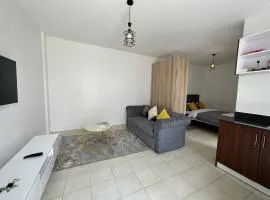 Anmeg Deluxe Rooftop Studio Apartment