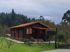 Kombi House, cottage in Terras de Bouro