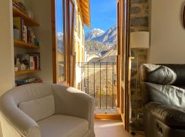 Apartamento Casa Francho 3, hotel i Panticosa