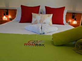 ANV HOLIDAY APARTMENTS, feriebolig i Grand'Anse Praslin