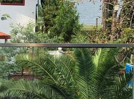 Banovani SEA, ξενοδοχείο σε Ureki