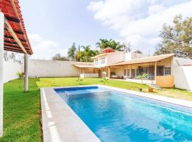 CASA DE CAMPO TERRAZA CHAPALA AJIJIC CAJITITLAN, къща тип котидж в Ixtlahuac&aacute;n de los Membrillos