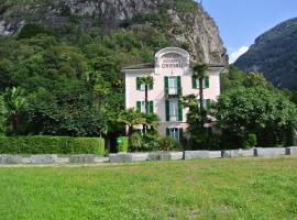 Albergo Ristorante Centovalli, hotel malapit sa Golf Losone, Ponte Brolla