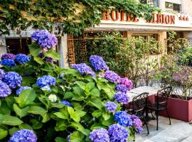 Hôtel Albion، فندق في أجاكسيو