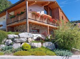 Reggia al Sole, διαμέρισμα σε Pieve di Cadore