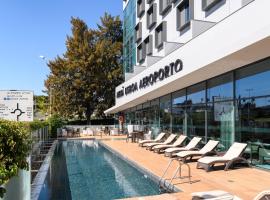 Meliá Lisboa Aeroporto, hotel with pools in Lisbon