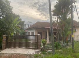 homestay, hotel with parking in Sungai Petani