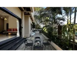 SaffronStays Uno Crest, Lonavala - 4 BDR Artistically Decorated Villa Near Bhushi Dam