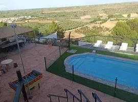Casas Cuevas El Mirador con piscina y barbacoa