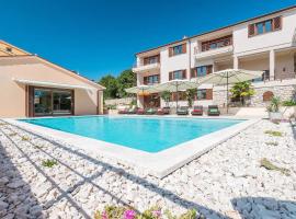 E&T apartments with a beautiful pool, hotel with pools in Rabac