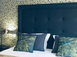 Hotel Diana