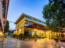 Sea Paradise Hotel Sattahip, hotel v destinaci Sattahip