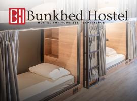 Bunkbed Hostel, albergue en Makkasan
