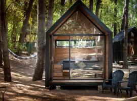 Glamping Caravan, kemp v destinaci Villa Gesell