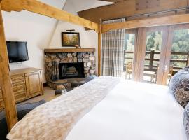 Main Lodge Luxury King Room with Hot Tub Hotel Room, хотел в района на Deer Valley, Парк Сити