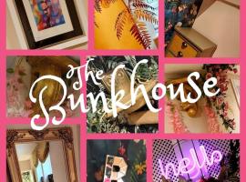 The Bunkhouse, pet-friendly hotel in South Shields