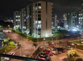 Moderno amplio y acogedor apartamento en el sur de cali – obiekty na wynajem sezonowy w mieście Cañasgordas
