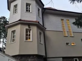 Miniszteri House