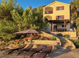 Hidden Pearl, Hotel in Luka