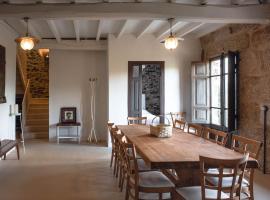 Houmi As Bouzas, hotel v destinaci Castrelo de Miño