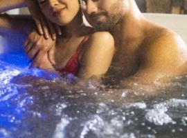 Jacuzzi Massage et Vin Plateau dînatoire offert, gistiheimili í Férolles