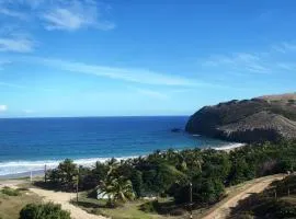 Bel hébergement indépendant, 3 pièces, terrasse très belle vue mer, proche plages, super calme