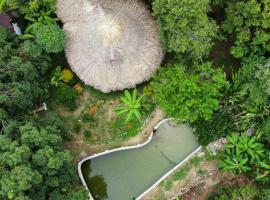 Finca Los Mangos, готель у місті Паломіно