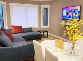 NairaVilla: upscale accommodation for groups, ξενοδοχείο σε Regina