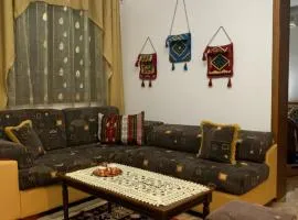 Vila Demaj! Free Parking