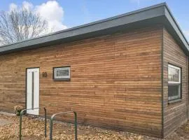 Stunning Home In Den Oever With Wifi