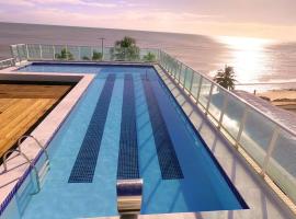 FHF Blue Suites, ξενοδοχείο σε Penha