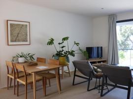 Lorne Surf Apartments, ξενοδοχείο διαμερισμάτων σε Lorne