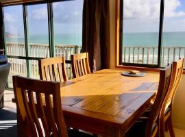 Panoramic Views - House, self-catering accommodation in Ahipara