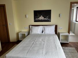 Aliança Alojamento Local, hotel u gradu 'Guarda'
