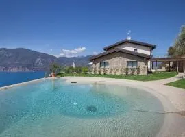 Villa Divina - APT Divina con piscina e vista lago