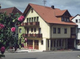 Landgashof Krone, viešbutis su vietomis automobiliams mieste Krautheim
