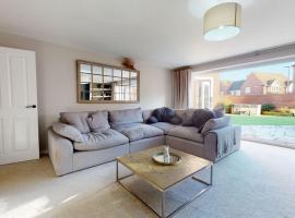 Magnolia House, hotel in Leamington Spa