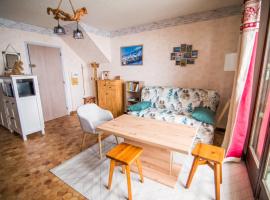 Les Campanules, hotel in Saint-Léger-les-Mélèzes