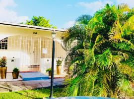 SugaLove Villa 30 Flamboyant Ave, beach rental in Saint James