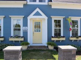 Compass Rose Heritage Inn, hotel i North Head