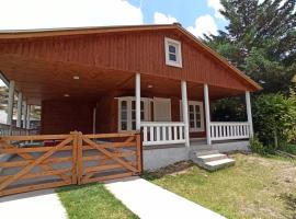 "Lo de mis viejos", Hotel in Potrerillos