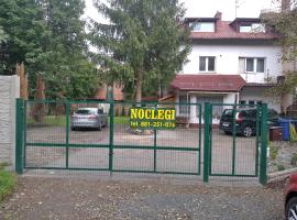 Noclegi u Sylwii przy Termach w Cieplicach, allotjament vacacional a Jelenia Góra