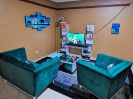 Lima's Vacation 1BR Apt with Wi-Fi & Netflix in Kampala, Namugongo road, vacation rental in Kampala