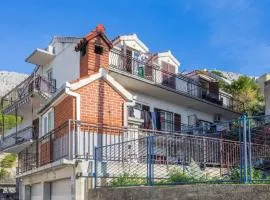 Apartments with a parking space Dugi Rat, Omis - 11443