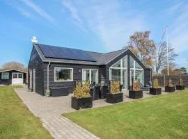 3 Bedroom Gorgeous Home In Samsø