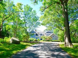 Shelter Island Hidden Waterfront, hotel in Shelter Island